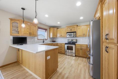 3336 Monroe Street S Fargo ND 58104