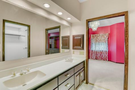 604 Pine Needle Drive Perham MN 56573
