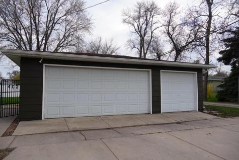 402 Morrison Street West Fargo ND 58078