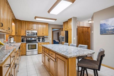 1908 Prairie Hill Road Saint Cloud MN 56301