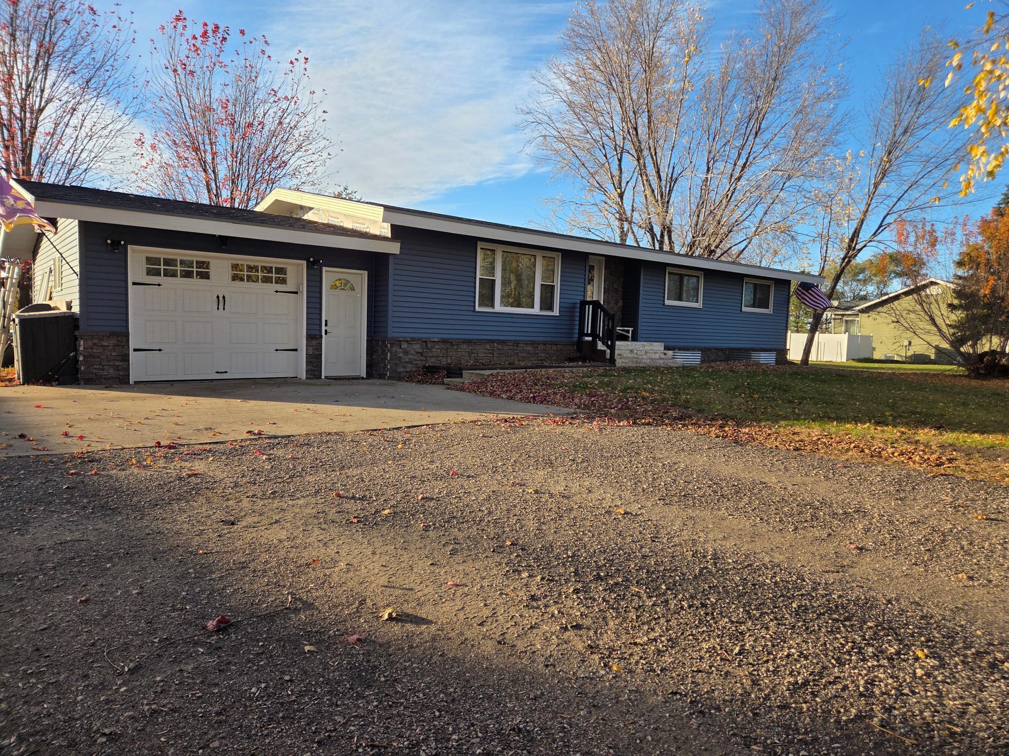 929 Ash Street Appleton MN 56208