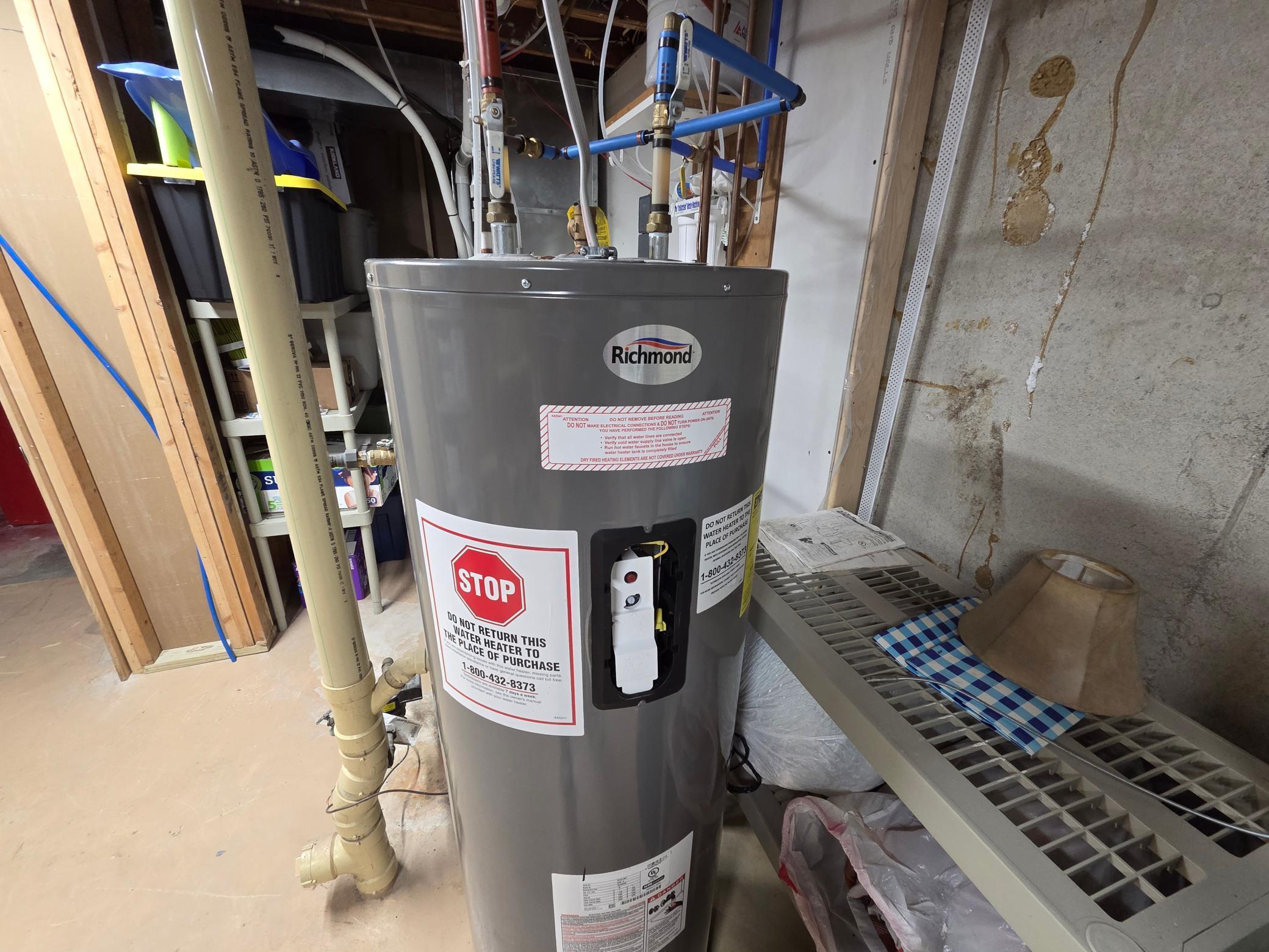 929 Ash Street Appleton MN 56208