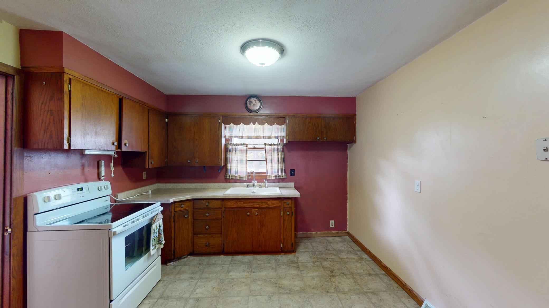 1502 Edina Avenue Albert Lea MN 56007