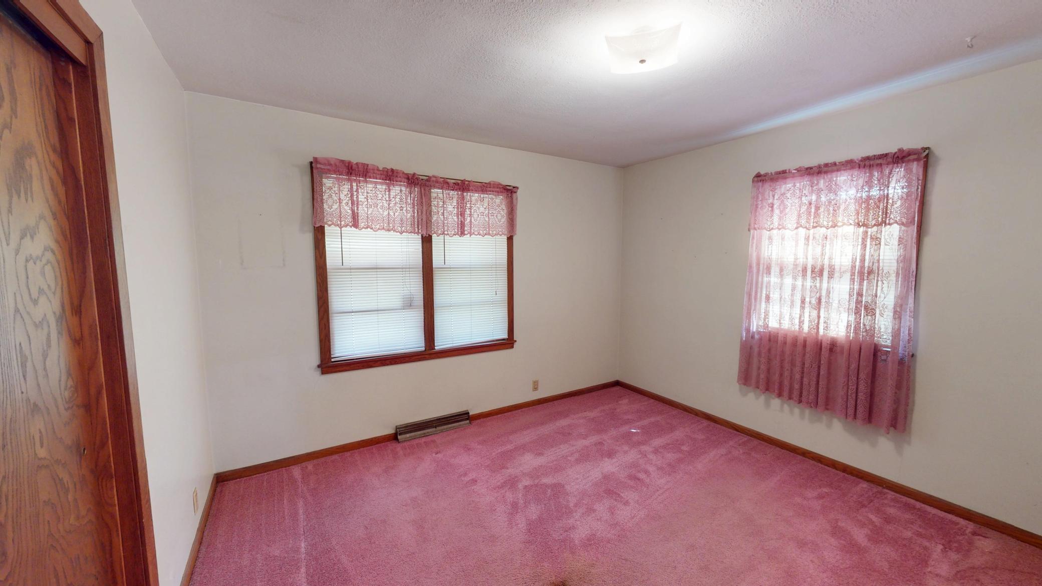 1502 Edina Avenue Albert Lea MN 56007