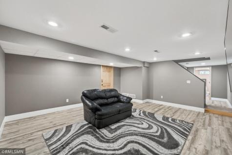 18115 Bender Street NE Columbus MN 55025