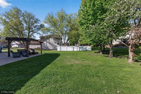 20374 Kensington Way Lakeville MN 55044