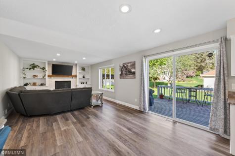20374 Kensington Way Lakeville MN 55044