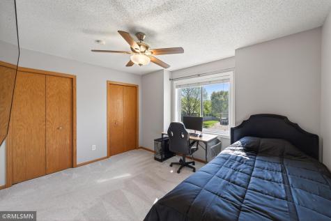 20374 Kensington Way Lakeville MN 55044