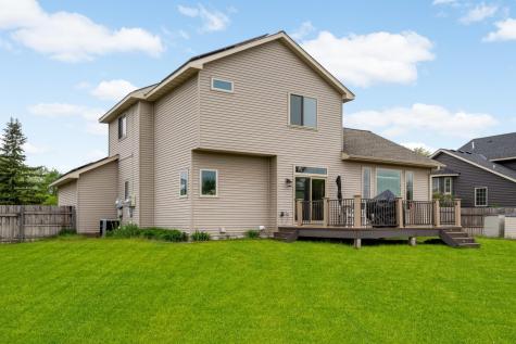 9420 Fallgold Parkway N Brooklyn Park MN 55443