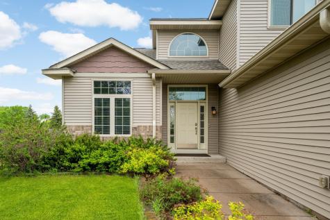9420 Fallgold Parkway N Brooklyn Park MN 55443