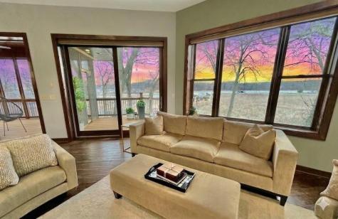 19900 Cottagewood Road Deephaven MN 55331