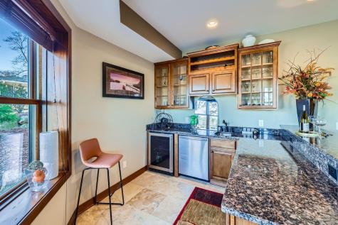 19900 Cottagewood Road Deephaven MN 55331
