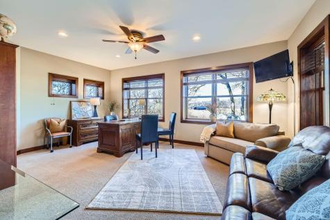 19900 Cottagewood Road Deephaven MN 55331