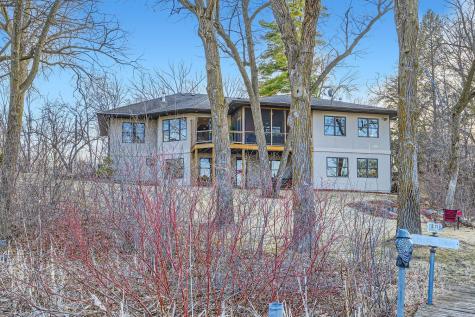 19900 Cottagewood Road Deephaven MN 55331