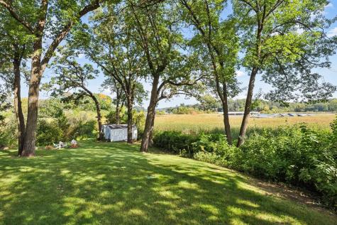 19900 Cottagewood Road Deephaven MN 55331