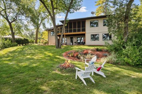 19900 Cottagewood Road Deephaven MN 55331