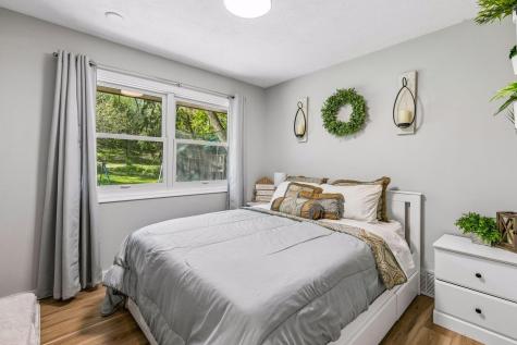 1105 Lakeview Drive Burnsville MN 55337