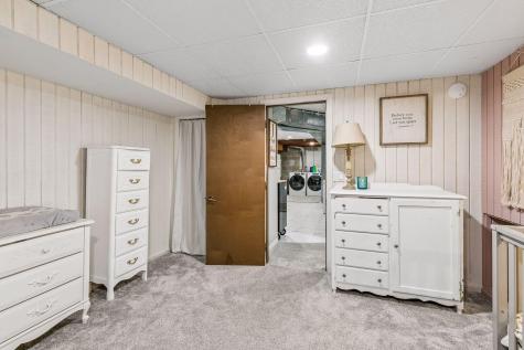 1105 Lakeview Drive Burnsville MN 55337