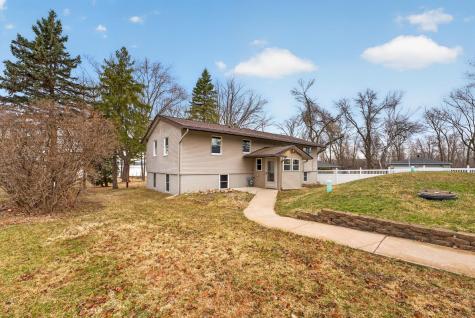 51470 Rush Lake Trail Rush City MN 55069