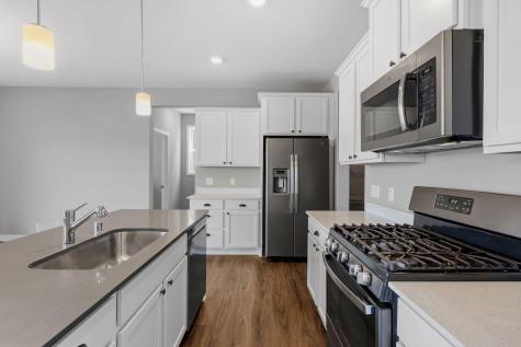 2107 Balsam Way Hugo MN 55038