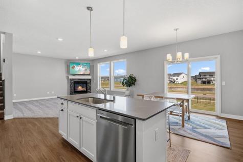 2107 Balsam Way Hugo MN 55038