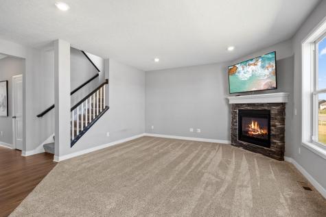 2107 Balsam Way Hugo MN 55038