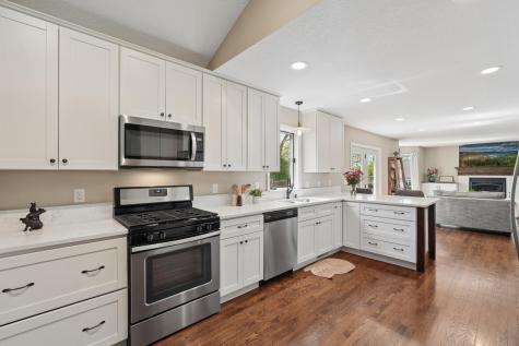 12054 Gantry Lane Apple Valley MN 55124