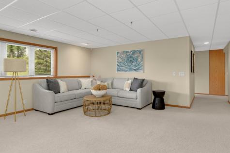 19134 Inndale Drive Lakeville MN 55044