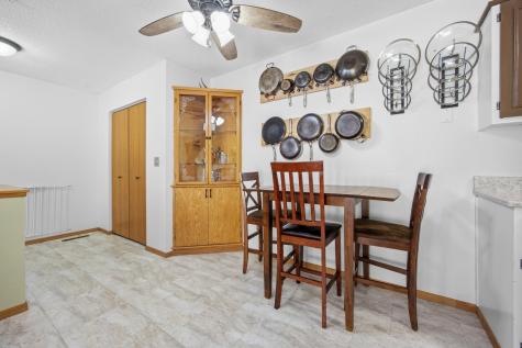 1523 28 Avenue S Fargo ND 58103