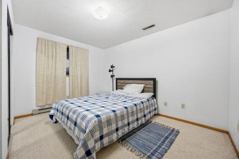 1523 28 Avenue S Fargo ND 58103