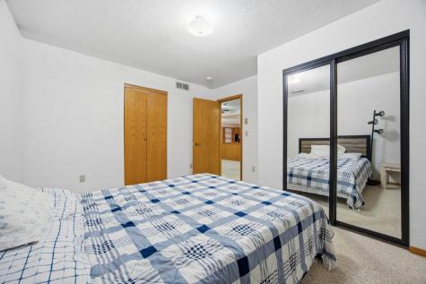 1523 28 Avenue S Fargo ND 58103