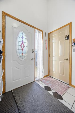 1523 28 Avenue S Fargo ND 58103