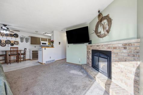 1523 28 Avenue S Fargo ND 58103