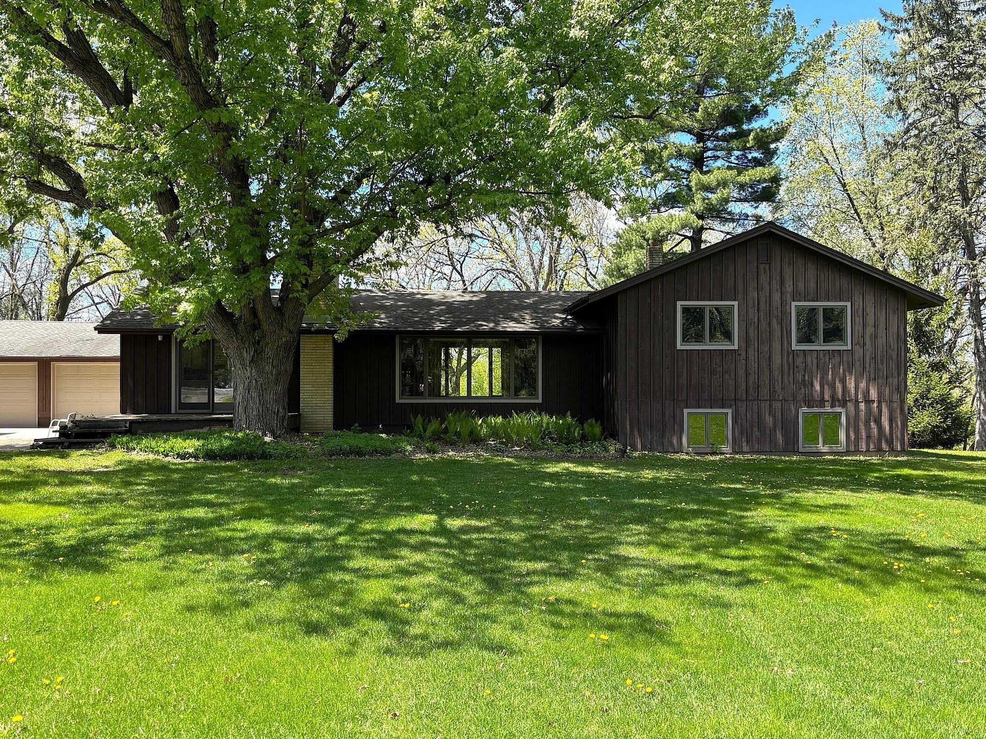 1447 Sterling Street S Maplewood MN 55119