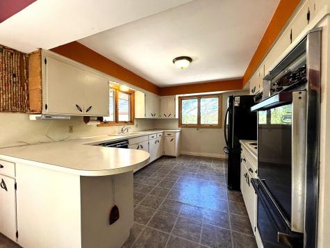 1447 Sterling Street S Maplewood MN 55119