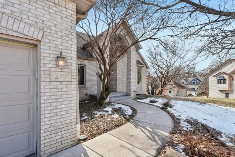 2701 Ashley Terrace New Brighton MN 55112