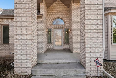 2701 Ashley Terrace New Brighton MN 55112