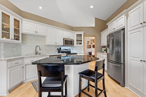 7360 Peltier Circle Centerville MN 55038