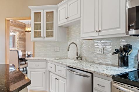 7360 Peltier Circle Centerville MN 55038