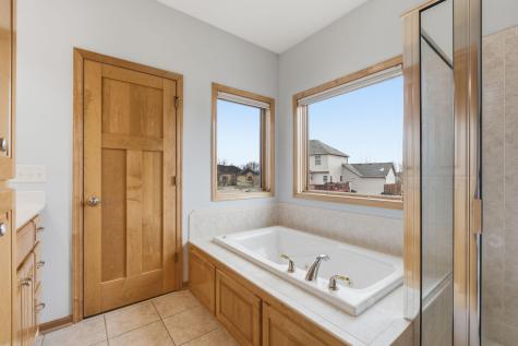7360 Peltier Circle Centerville MN 55038