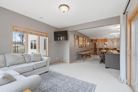 7360 Peltier Circle Centerville MN 55038