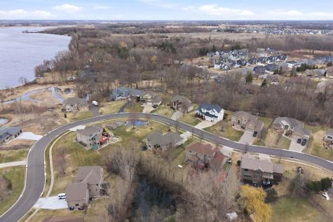 7360 Peltier Circle Centerville MN 55038