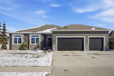3839 Reserve Drive E West Fargo ND 58078