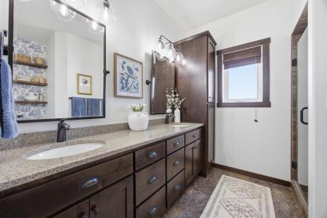 3839 Reserve Drive E West Fargo ND 58078