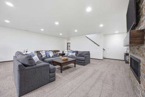 3839 Reserve Drive E West Fargo ND 58078