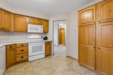 14301 Bedford Drive Eden Prairie MN 55346