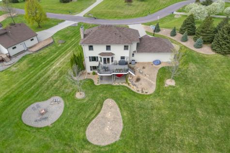 744 Theis Drive Shakopee MN 55379
