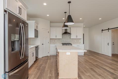 3187 66th Avenue S Fargo ND 58104