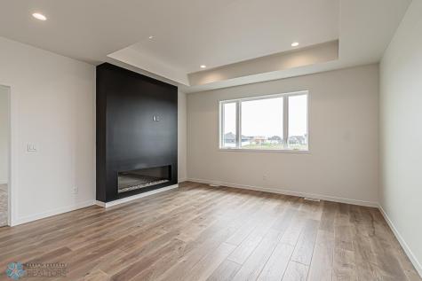 3187 66th Avenue S Fargo ND 58104