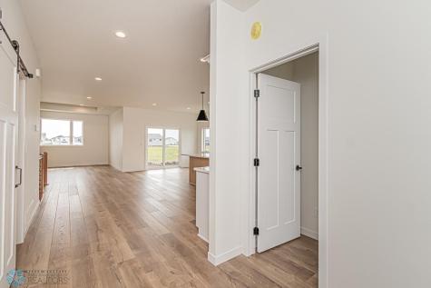 3187 66th Avenue S Fargo ND 58104
